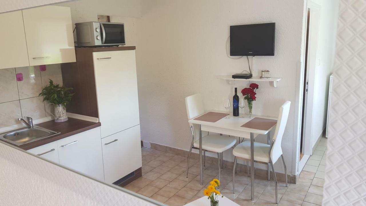 Apartman Duba Сень Экстерьер фото